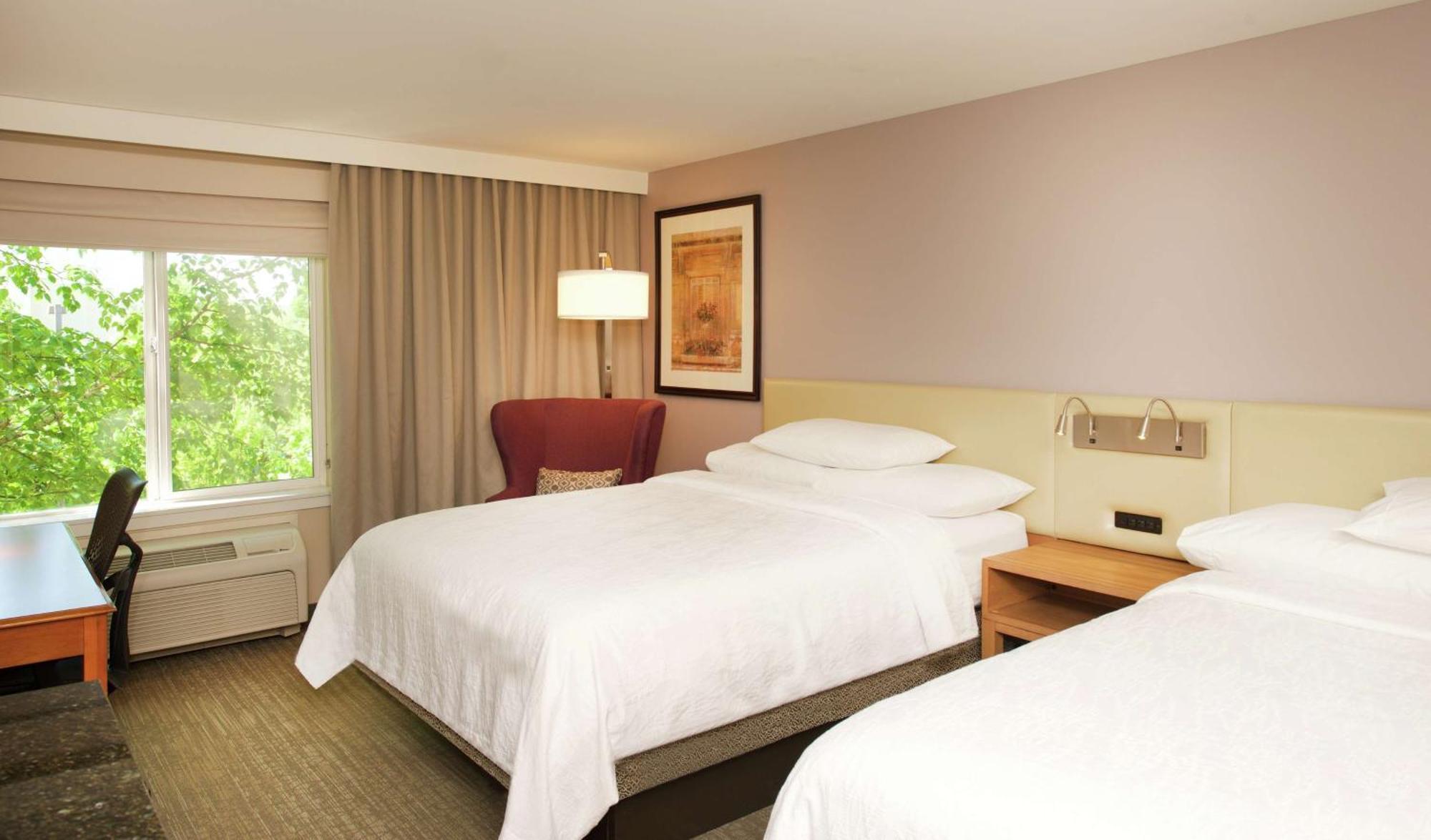 Hilton Garden Inn Seattle/Рентон Экстерьер фото